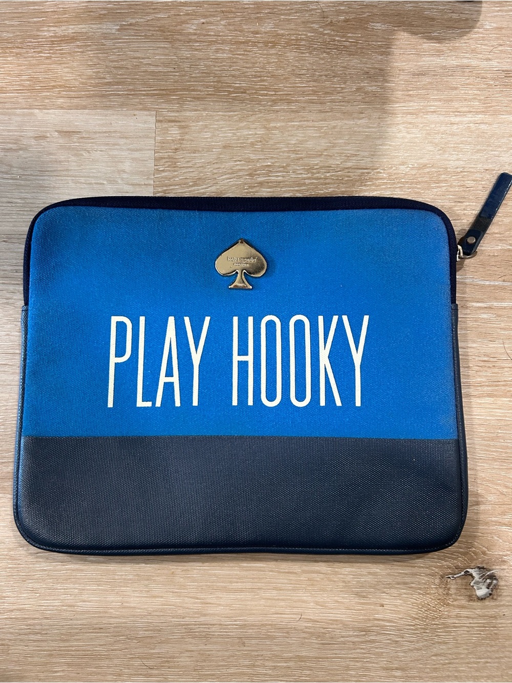 kate spade Blue and Black 'Play Hooky' Zip Sleeve Tech Sleeve 10x8
